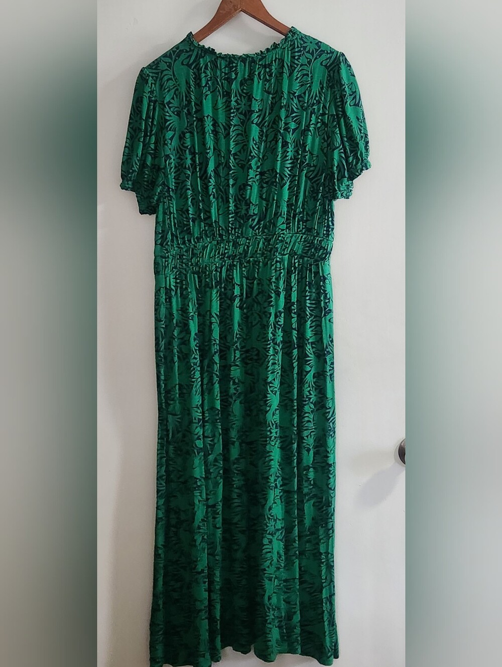 Boden Green Navy Blue Floral Jersey Midi Dress Short Sleeve Empire Waist US 10 - Picture 4 of 11